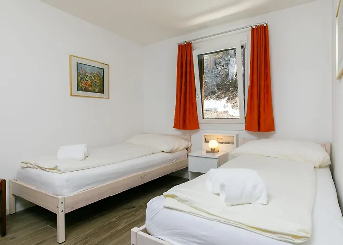 Appartement Residenza Chesa Margun 710-1 By Interhome Surlej